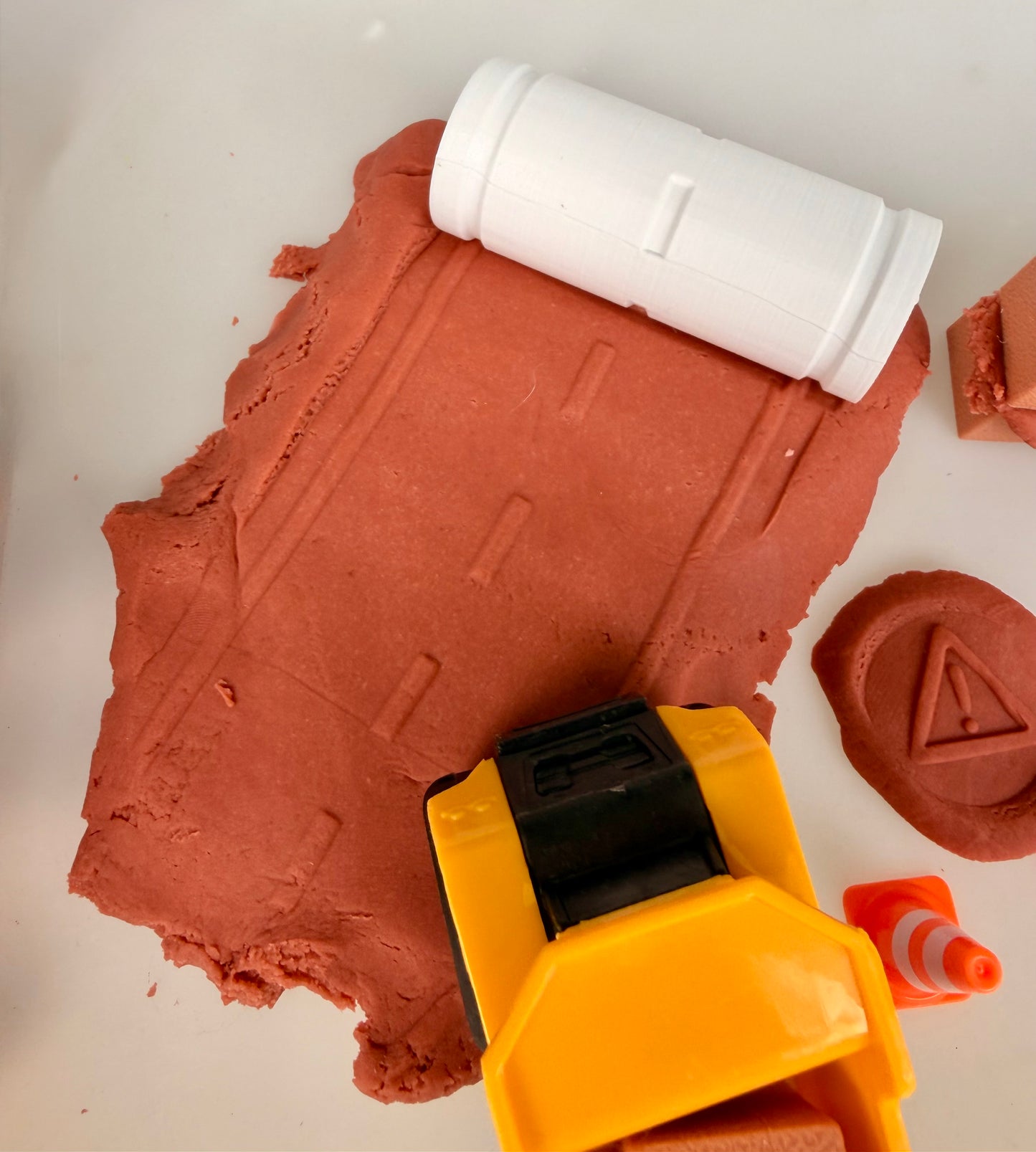 Construction Dough Kit